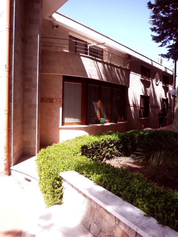 Casa Vacanze Villa Pina Matera Ngoại thất bức ảnh